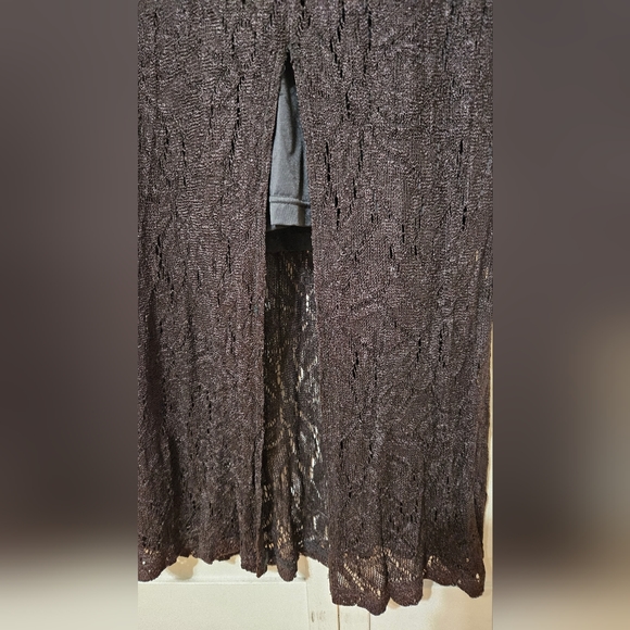 Full-length see-through high-collar lace dress with underdress - Picture 5 of 8